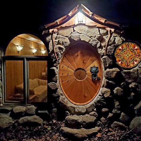 Shire Suite At White Lotus Eco Spa Retreat Stanardsville Extérieur photo