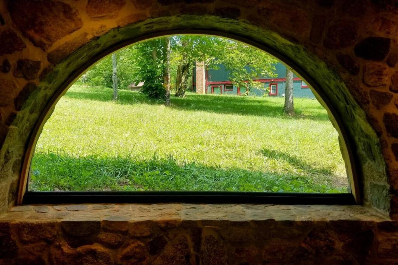 Shire Suite At White Lotus Eco Spa Retreat Stanardsville Extérieur photo